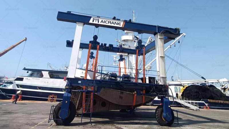 Aicrane Grúa Pórtico para Barcos de Pesca en México, 50 Toneladas